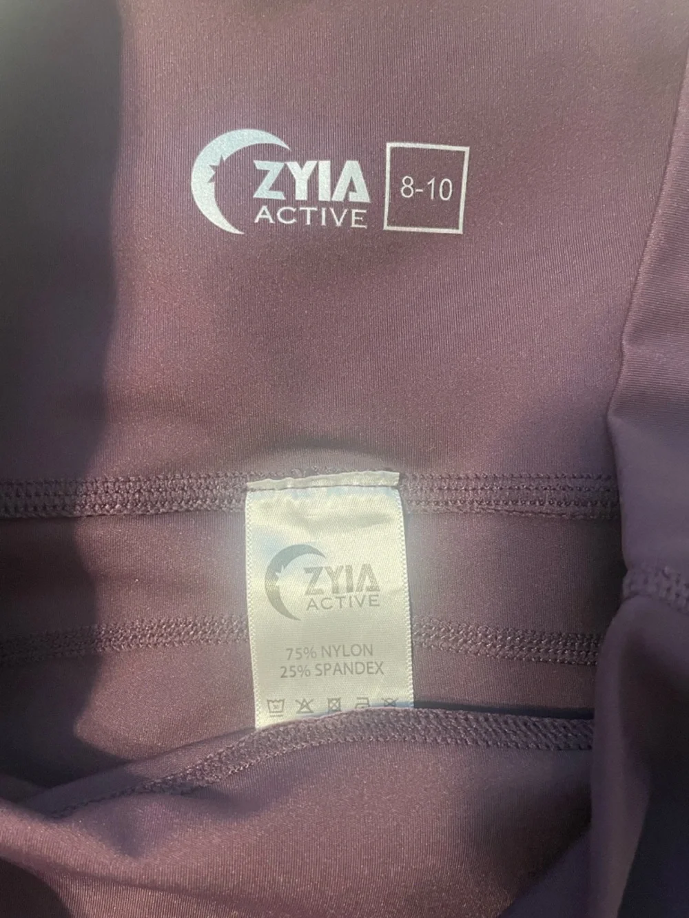 Zyia Wine Brilliant Pocket Hi-Rise Capri Leggings 20” sz 8-10